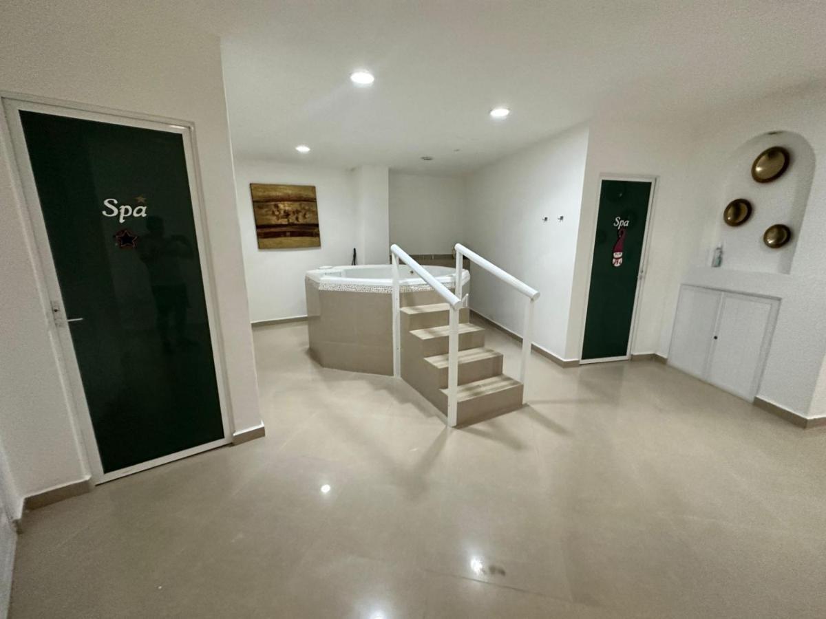 Апартаменты Comodo Departamento En Acapulco Diamante Экстерьер фото